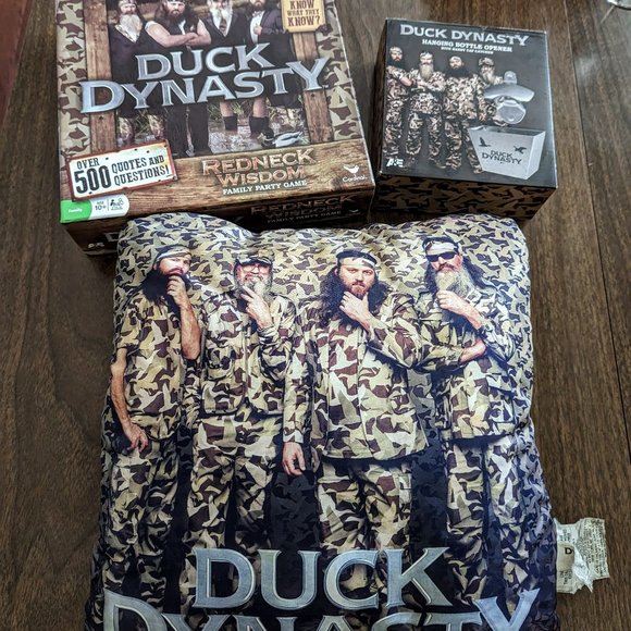 Bundle of three (3) Duck Dynasty items - Picture 1 of 13